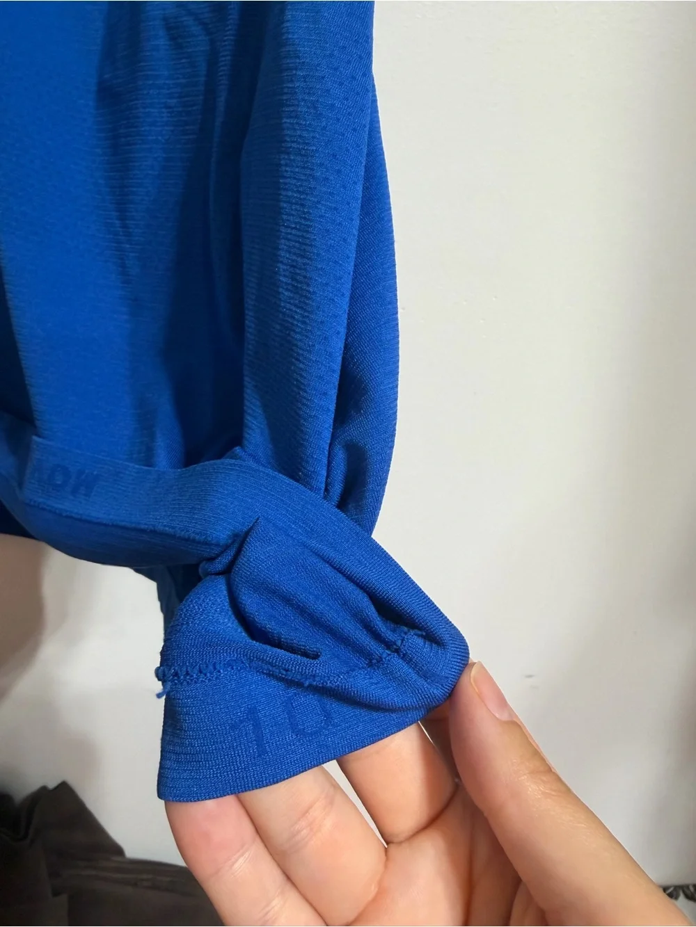 Lululemon Sculpt Tank Top Blue Racerback Mesh Back Athletic Workout Size 10 - Picture 2 of 4
